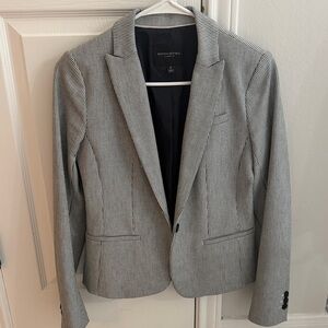 Banana Republic Women’s Blazer in Gray Pinstripe